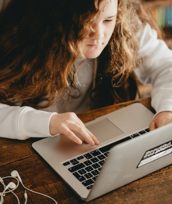 How to spot a scam for kids