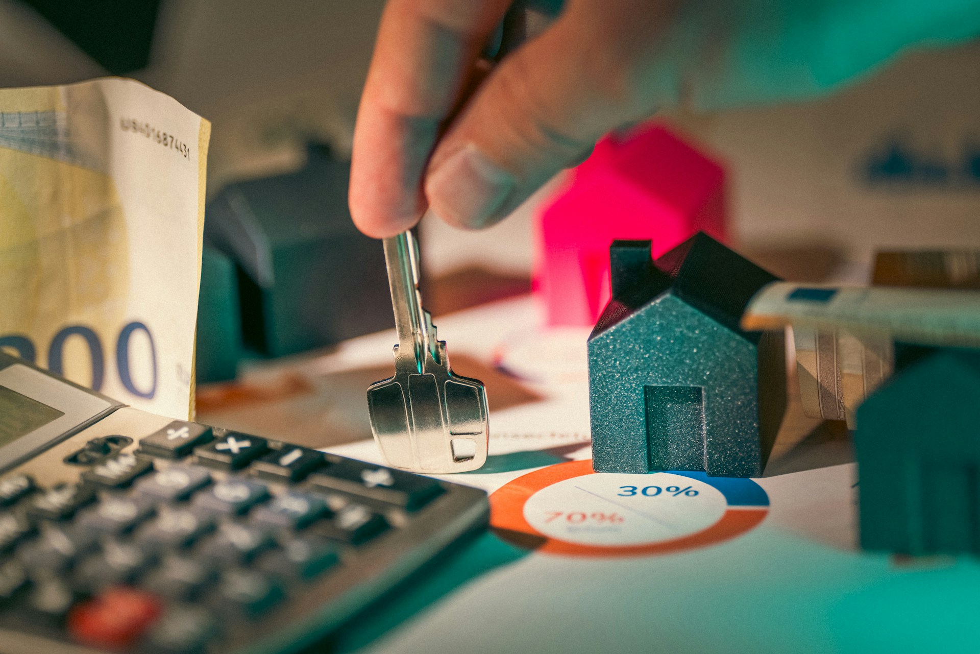 What is a red flag for mortgage fraud