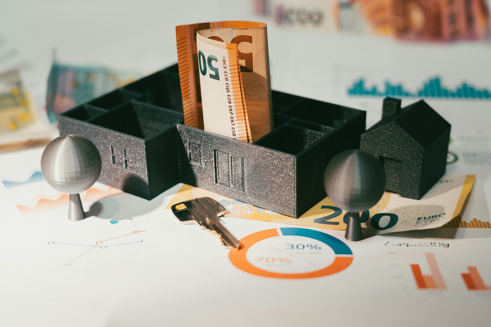 How do lenders detect mortgage fraud