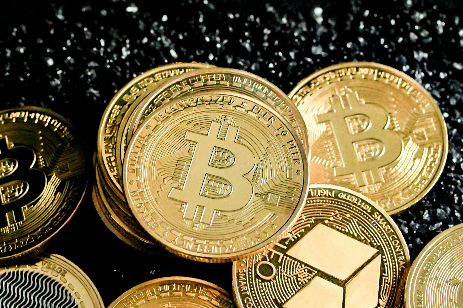 How do you explain cryptocurrency