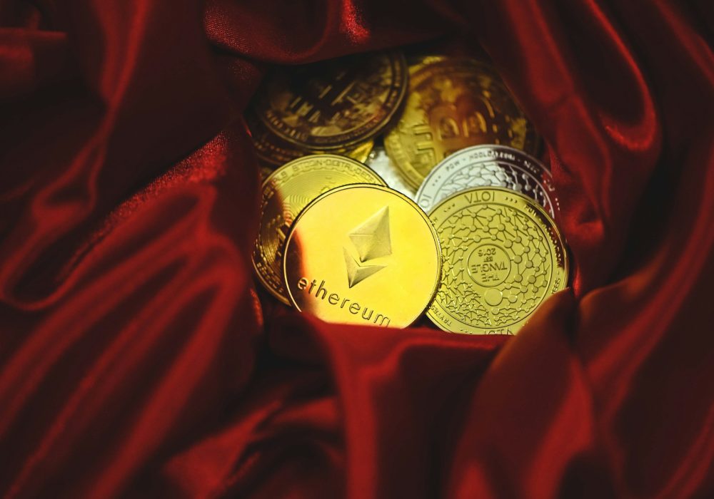 What are the red flags that indicate a cryptocurrency scam